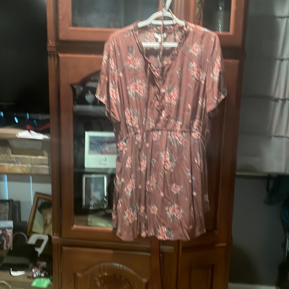 Brand new from Maurice’s rose colored with flowers